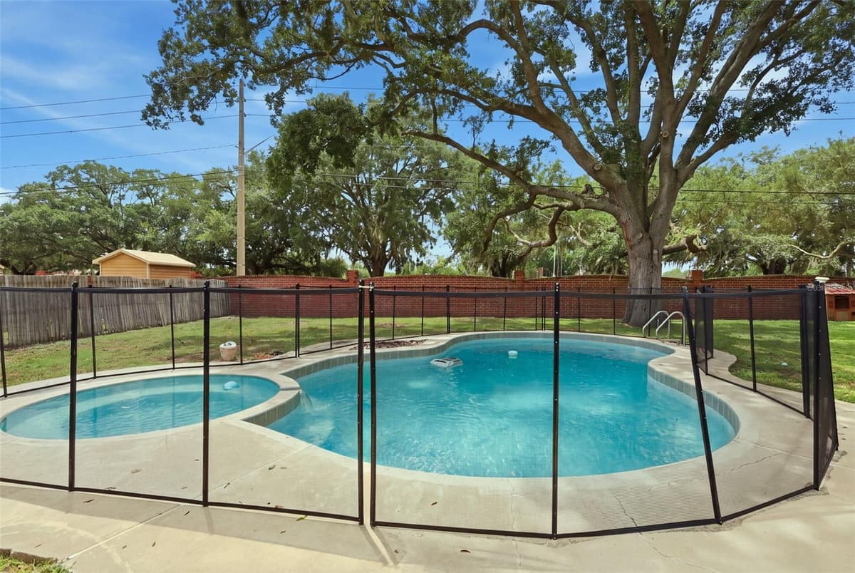 6785 TAMARIND CIRCLE — photo 43 of 44