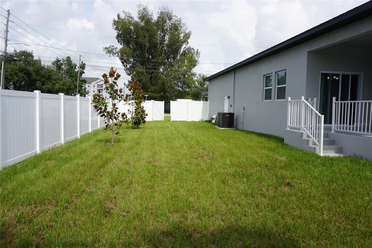 12572 TREE STREET — photo 25 of 25