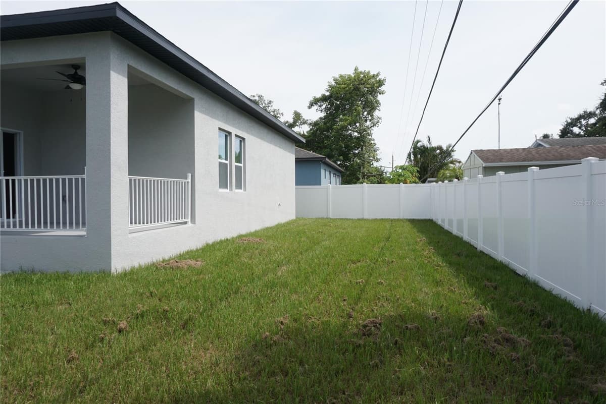 12572 TREE STREET — photo 21 of 25