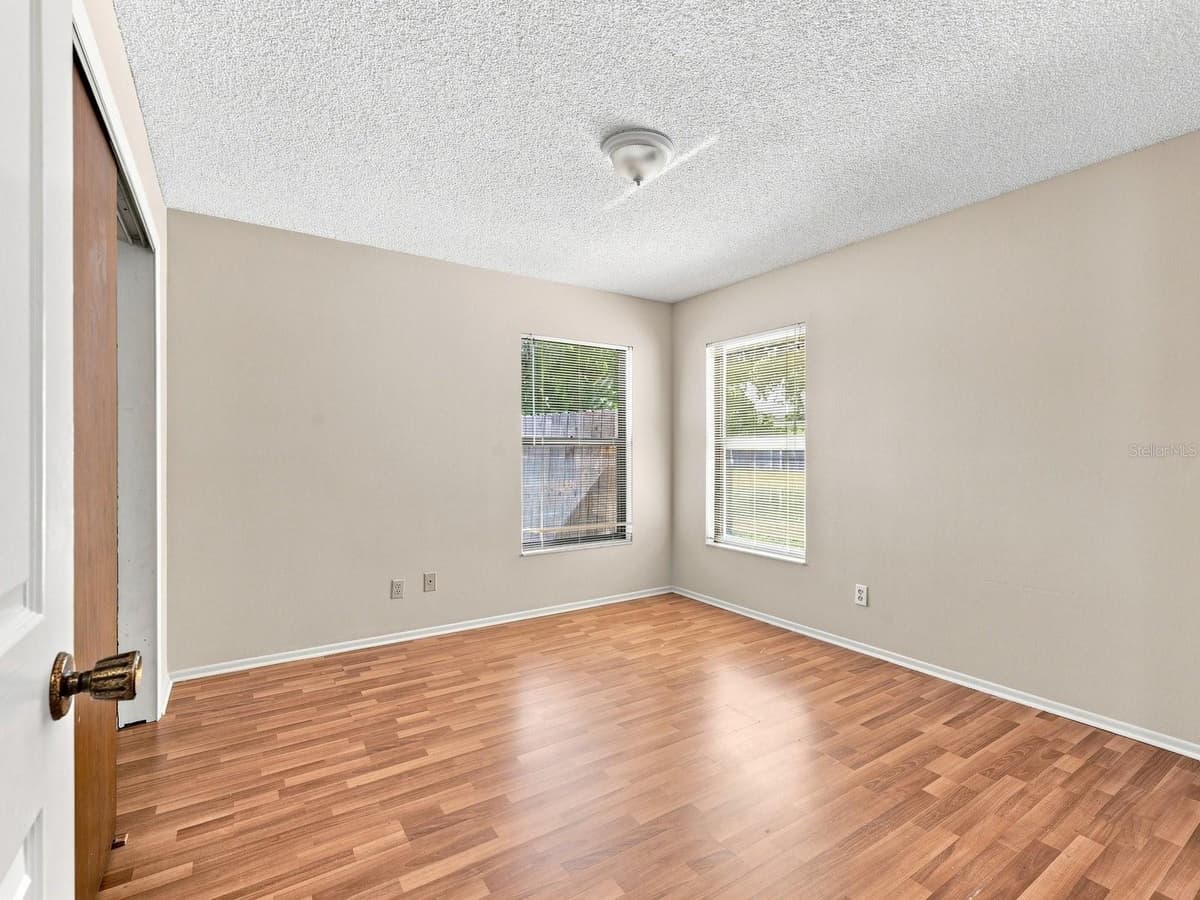 315 57TH STREET COURT — photo 20 of 26