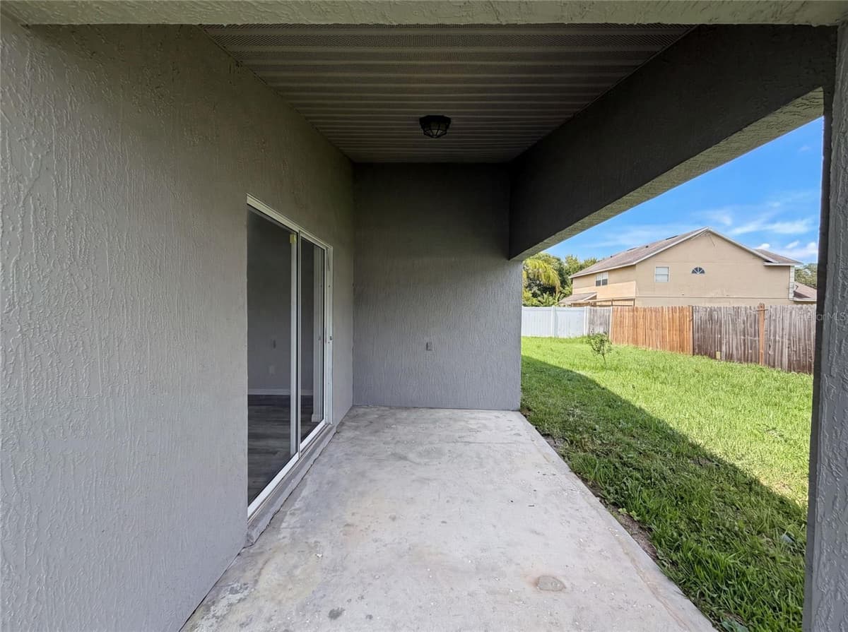 721 SUNBURST COVE LANE — photo 25 of 27
