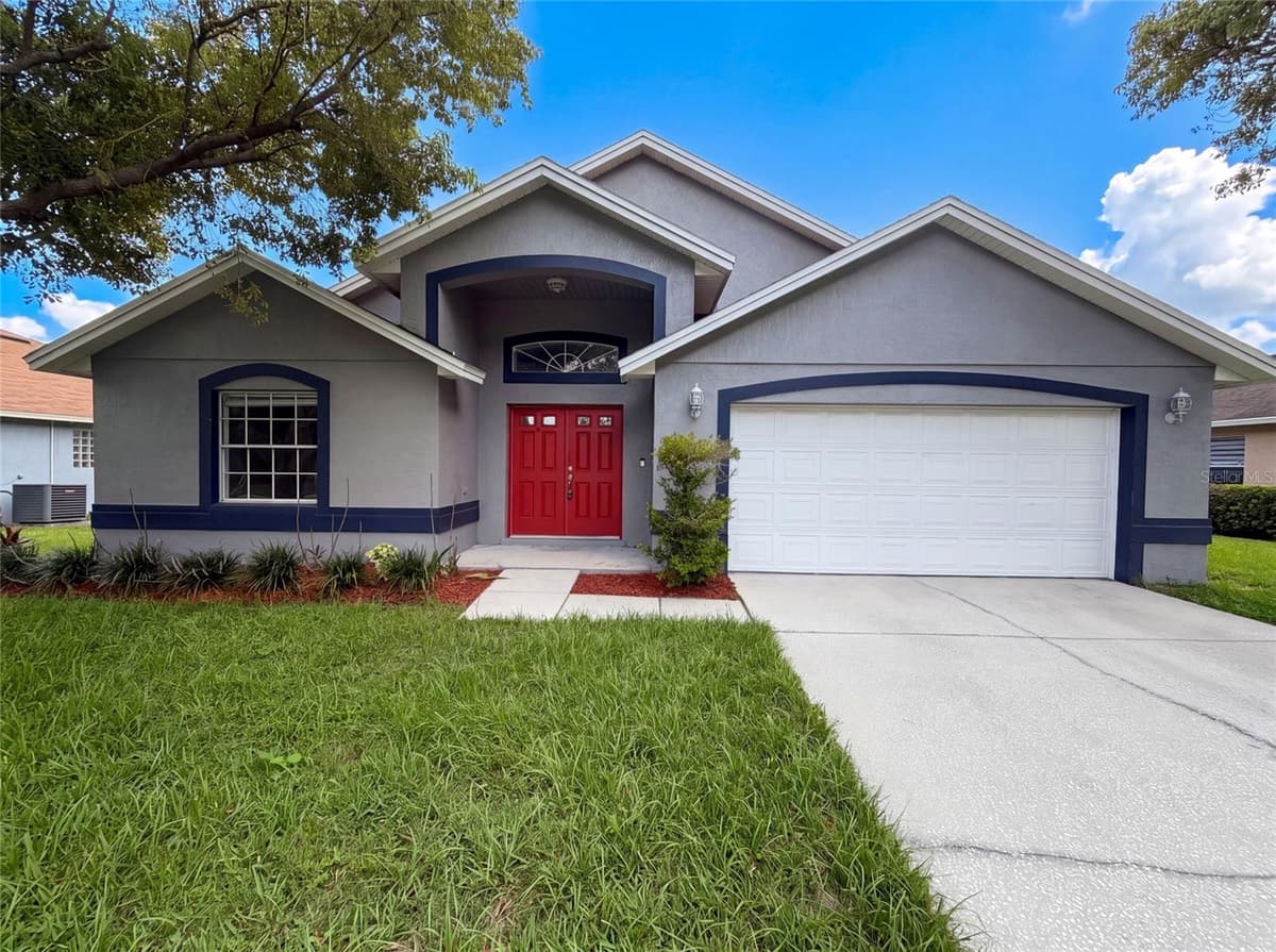 721 SUNBURST COVE LANE — photo 1 of 27
