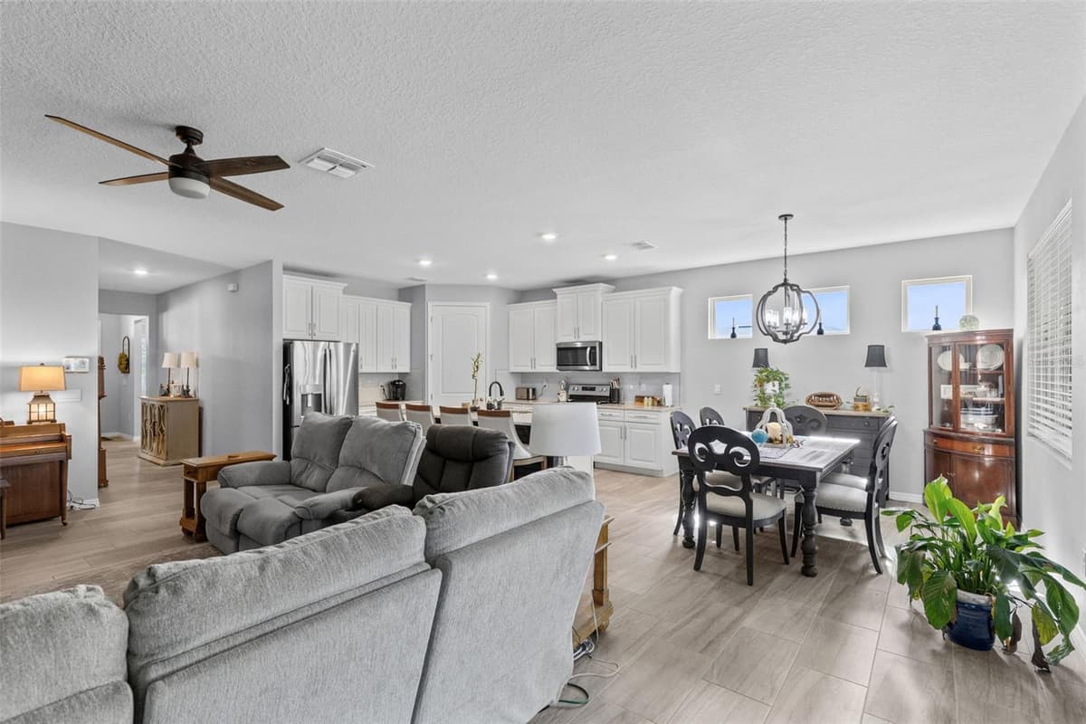 17782 BLAZING STAR CIRCLE — photo 11 of 32