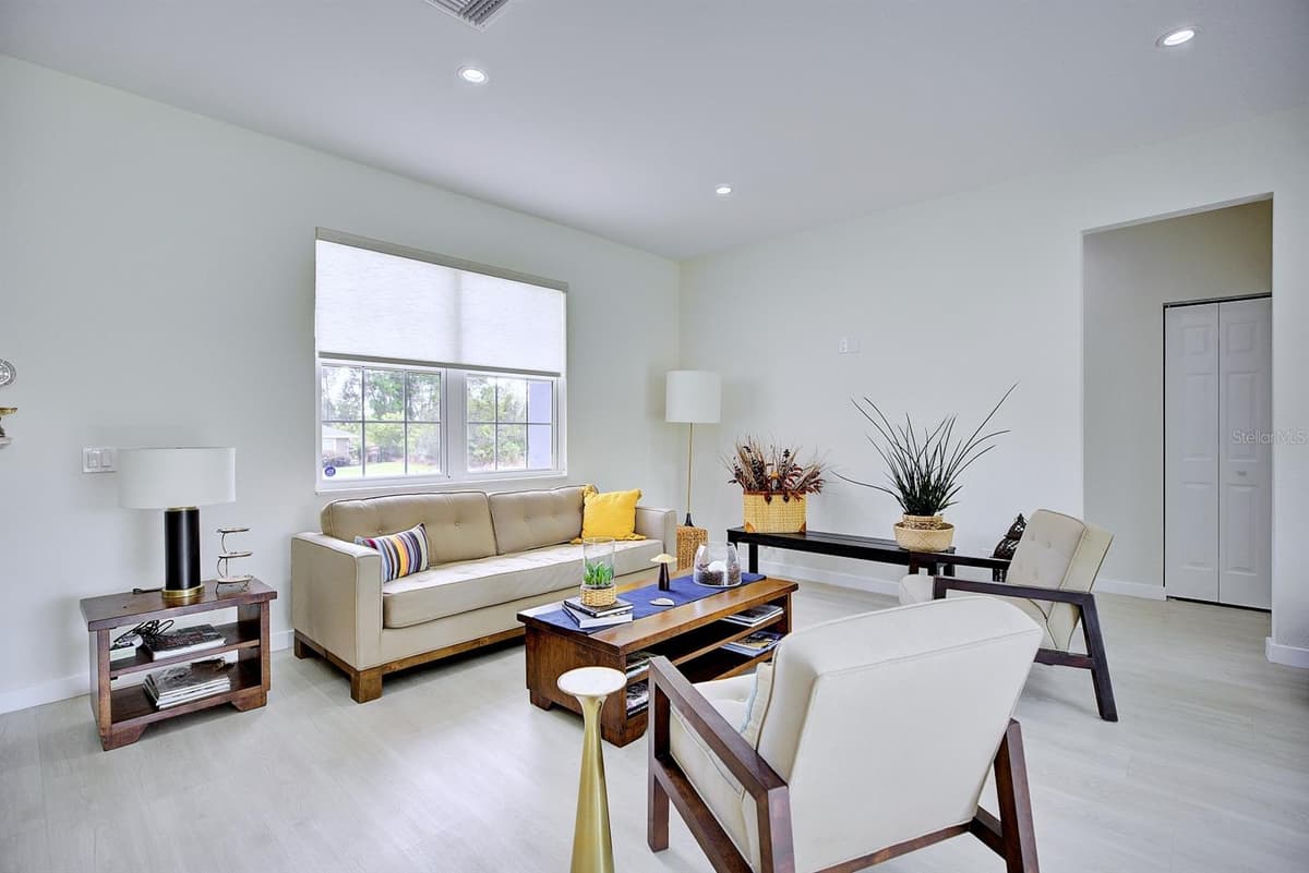 109 FIRE ISLAND AVENUE — photo 6 of 10