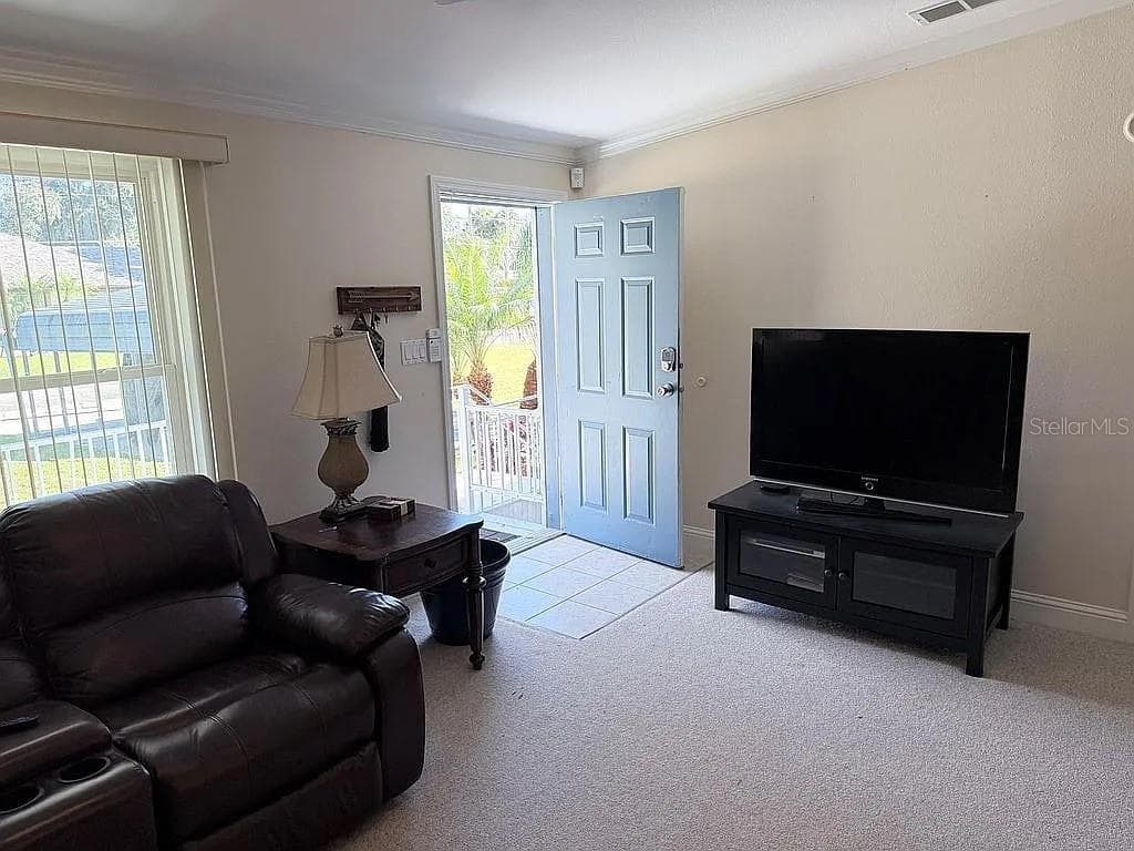 2086 STARBOARD DRIVE — photo 6 of 33