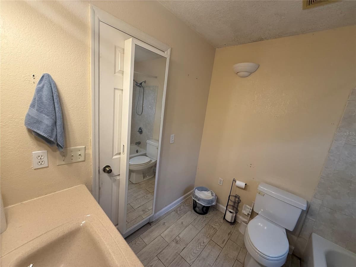 2480 GENES LITTLE ACRES AVENUE — photo 33 of 44