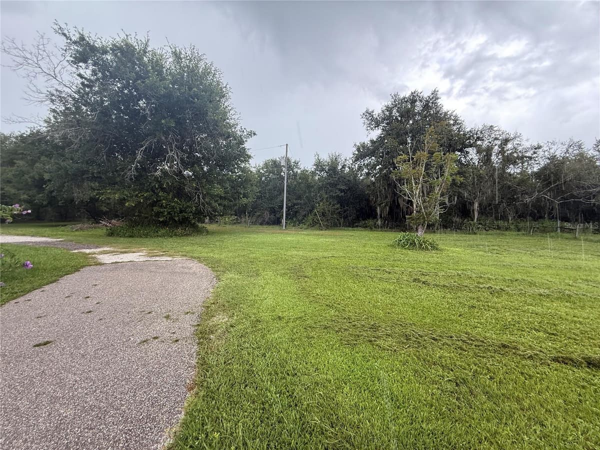 2480 GENES LITTLE ACRES AVENUE — photo 35 of 44