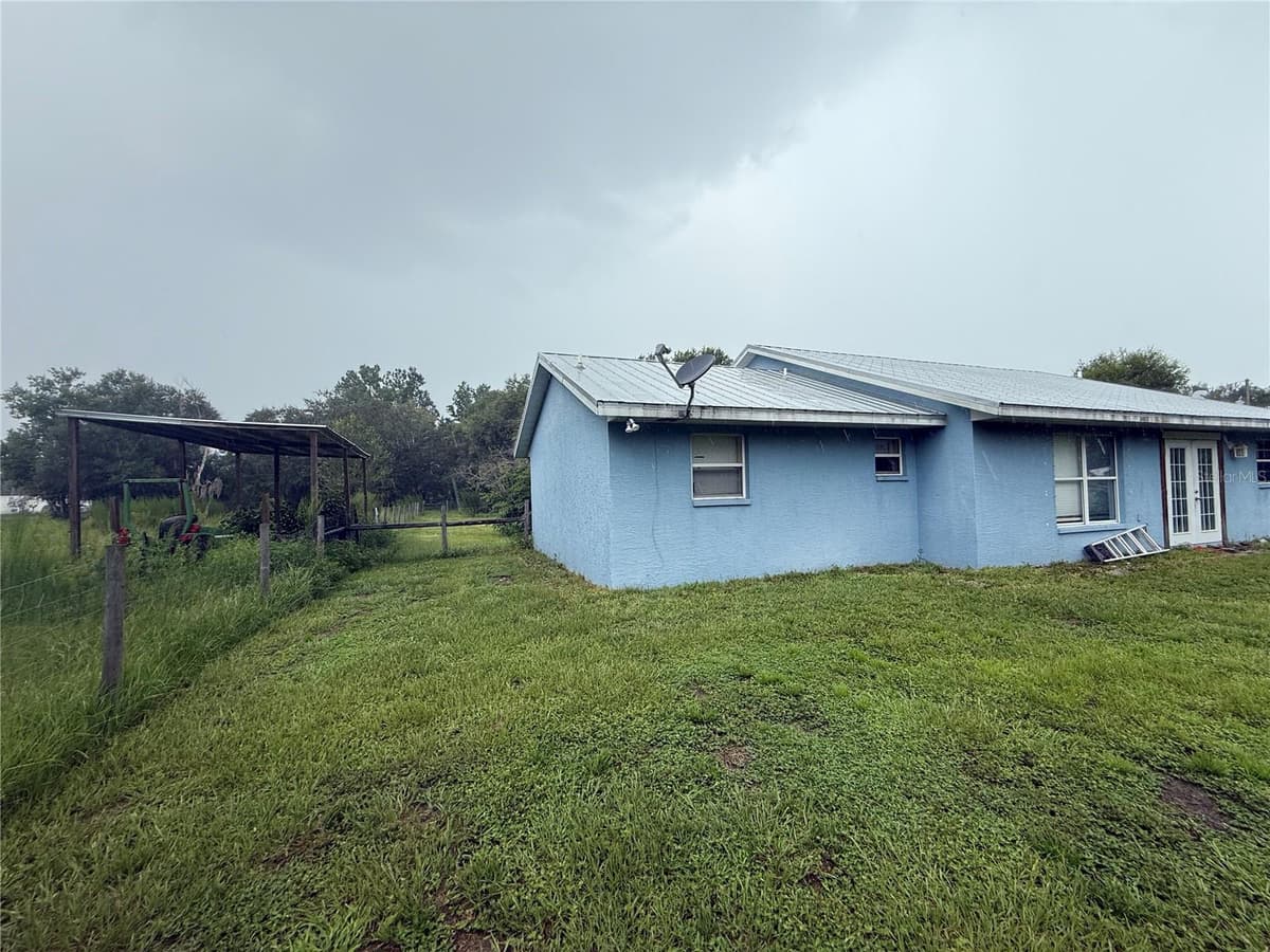 2480 GENES LITTLE ACRES AVENUE — photo 6 of 44