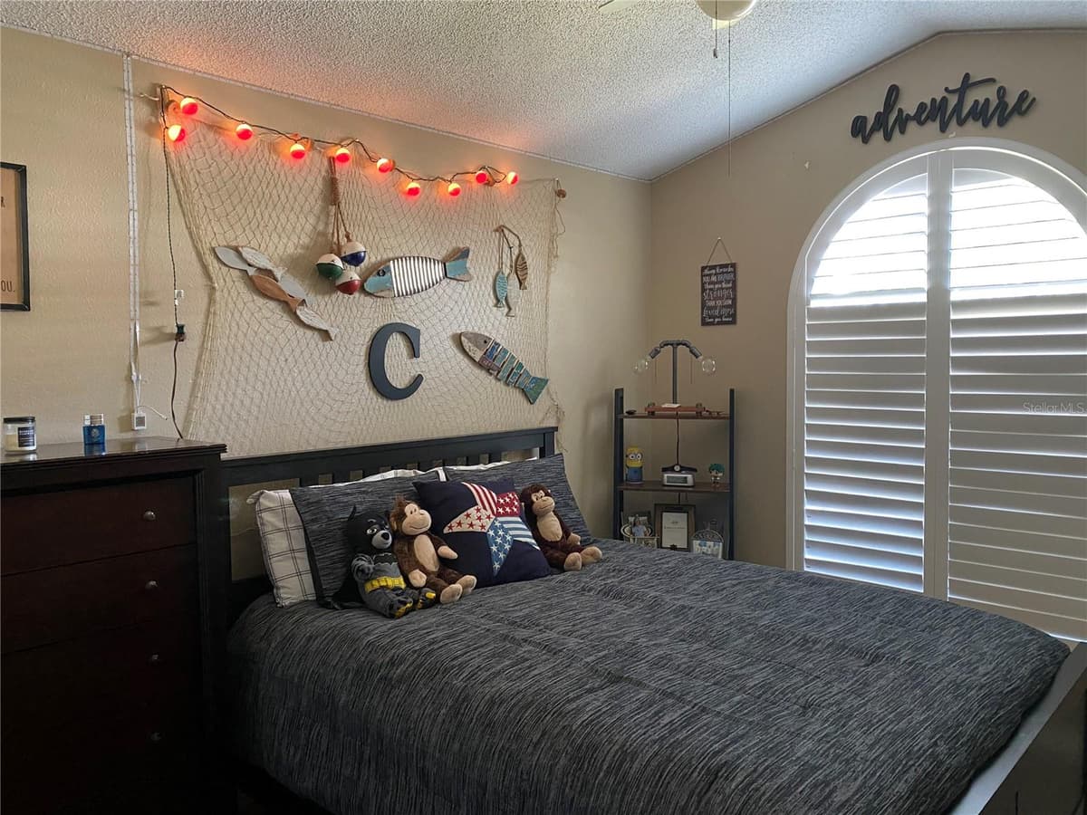 28508 MEADOWRUSH WAY — photo 2 of 8