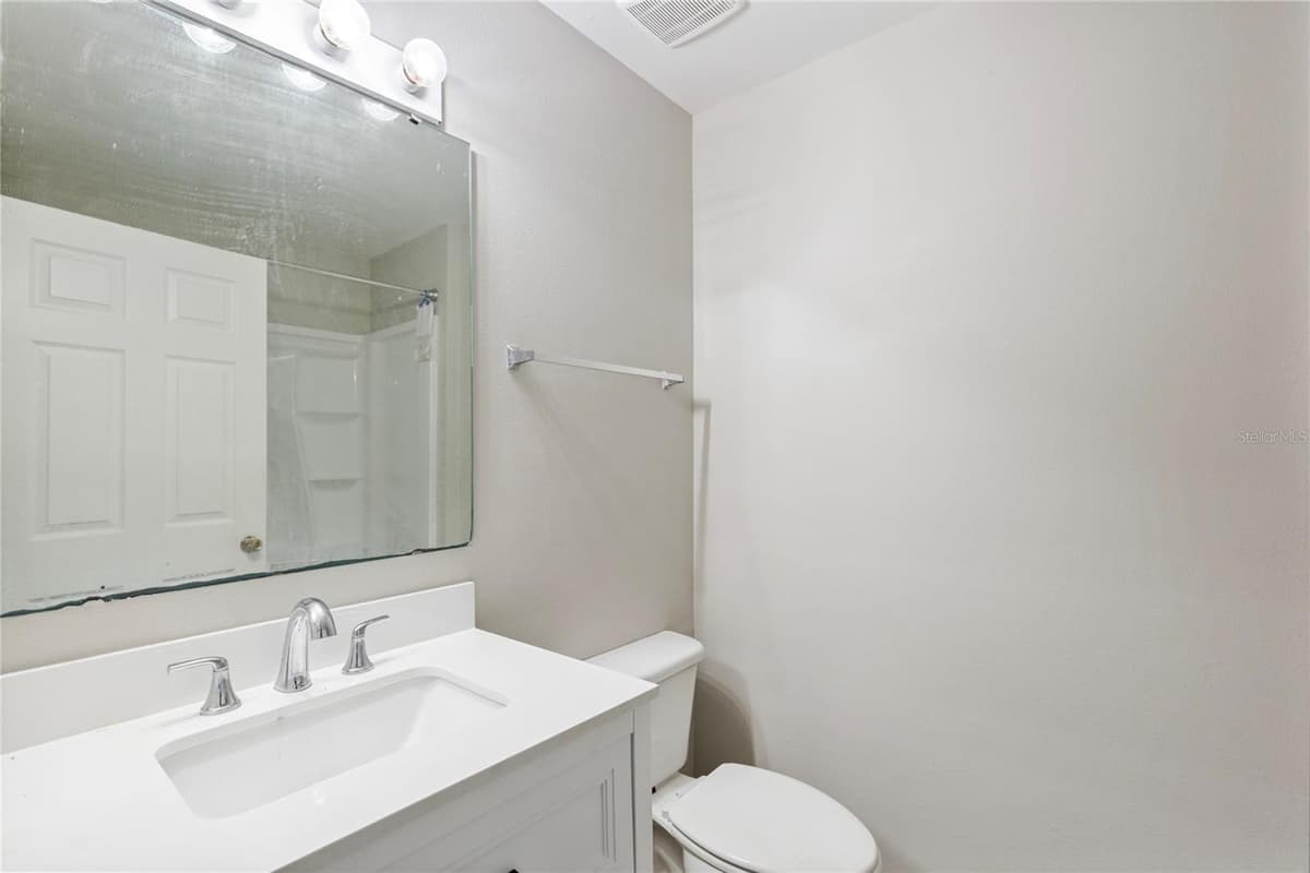 4617 ASHBURN SQUARE DRIVE — photo 20 of 27