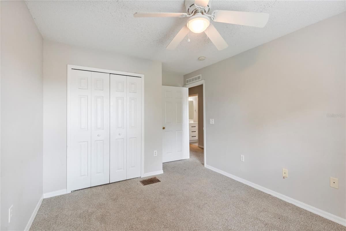 4617 ASHBURN SQUARE DRIVE — photo 23 of 27