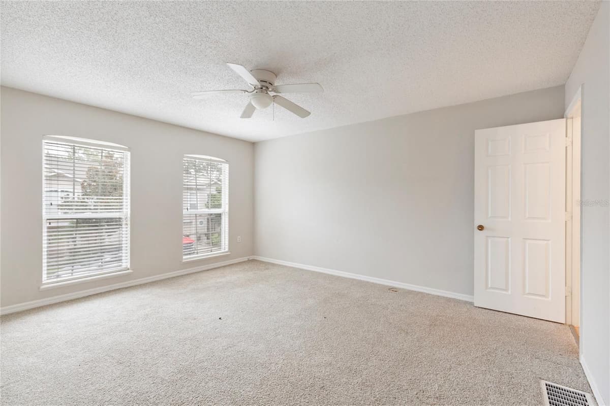 4617 ASHBURN SQUARE DRIVE — photo 14 of 27