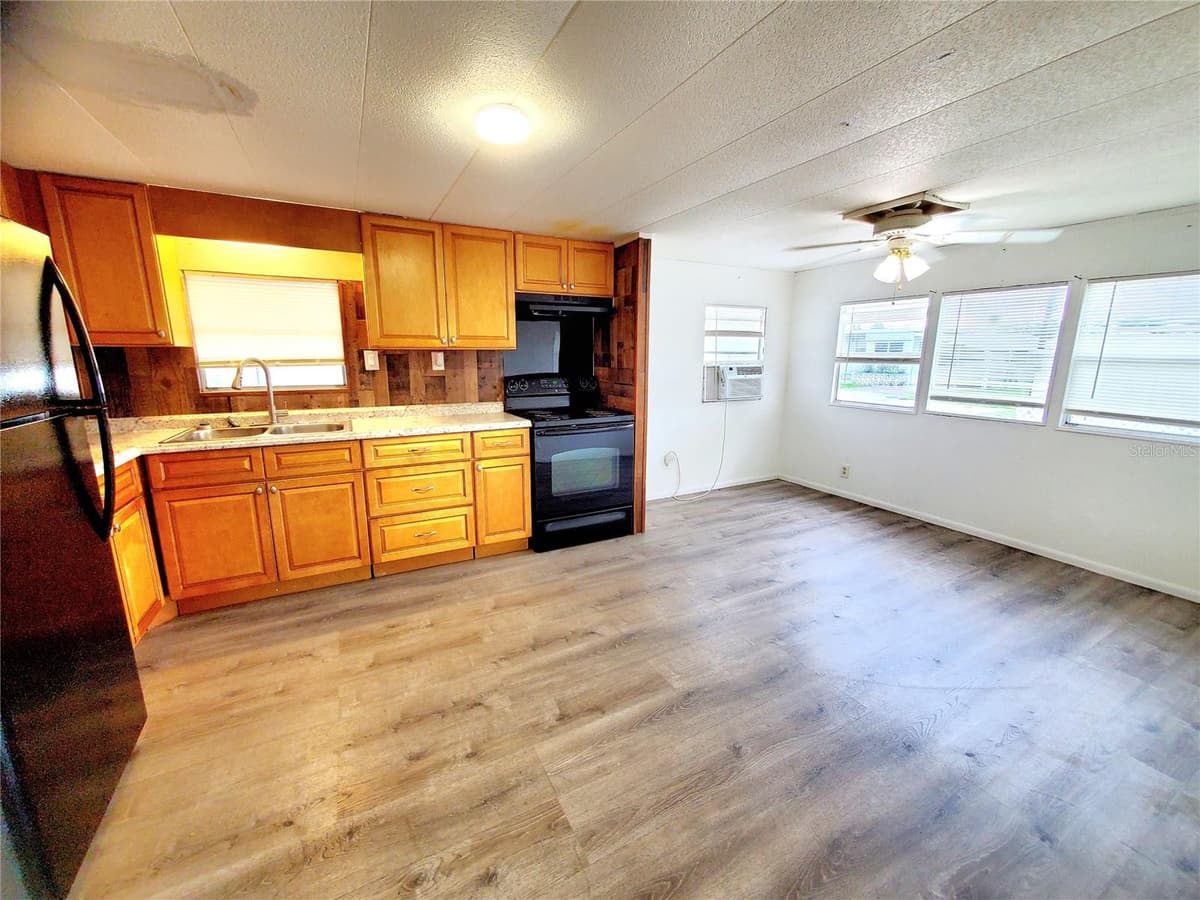 1908 SHADY COVE DRIVE — photo 6 of 19
