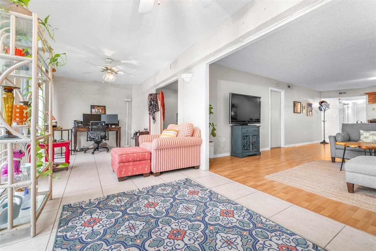 90 HIGHLAND AVENUE — photo 7 of 53
