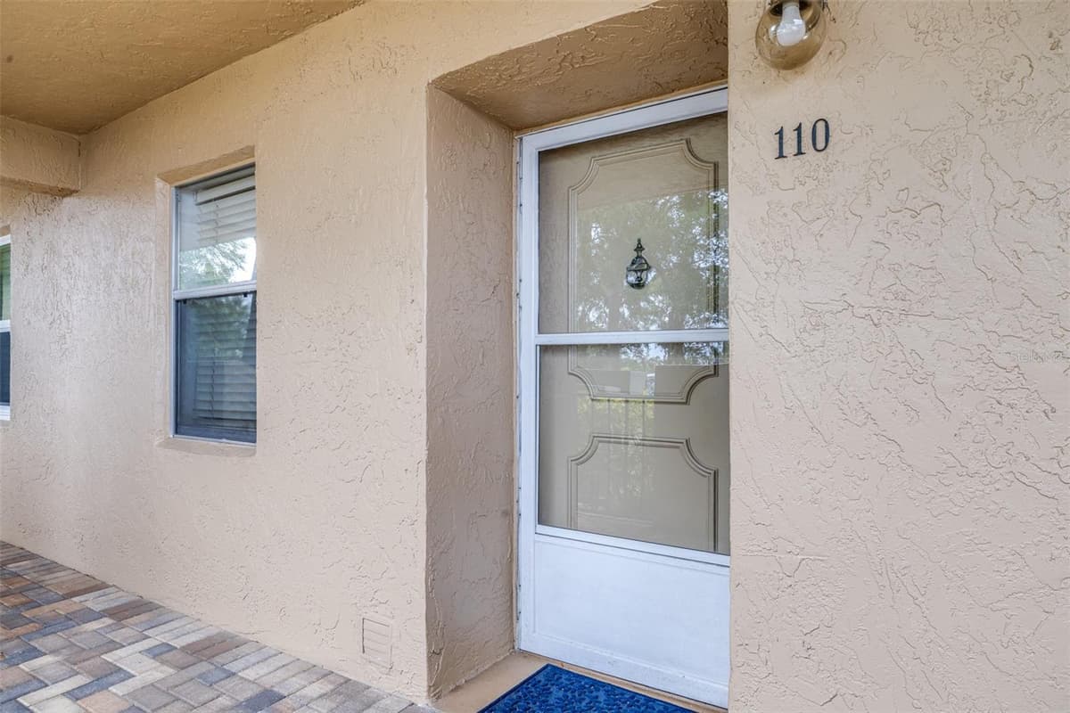 90 HIGHLAND AVENUE — photo 3 of 53