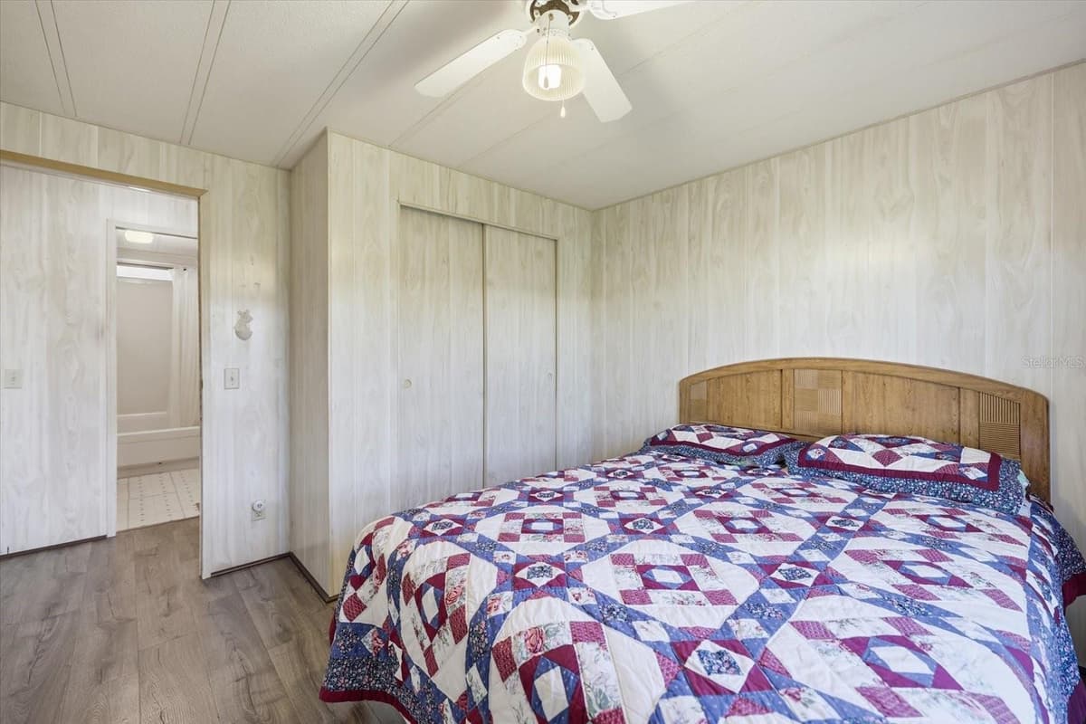 129 NAUTICAL DRIVE — photo 17 of 34