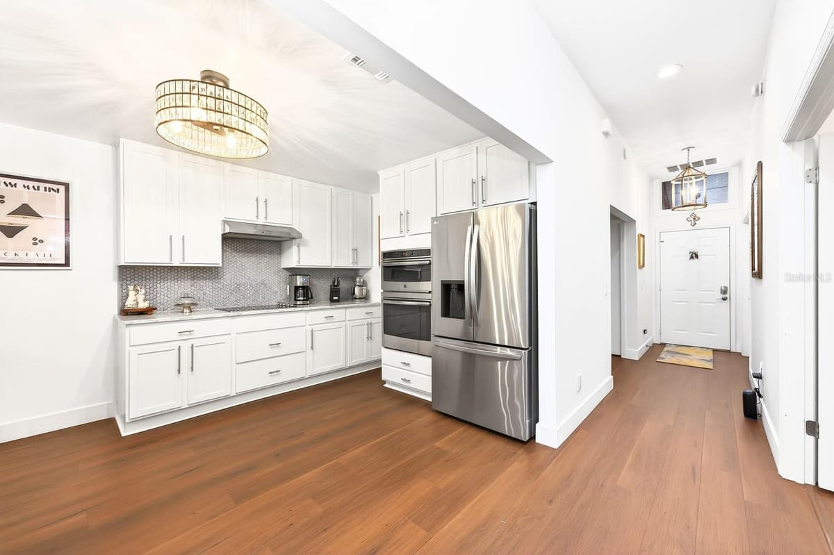 314 SAND TRAP COVE — photo 3 of 25