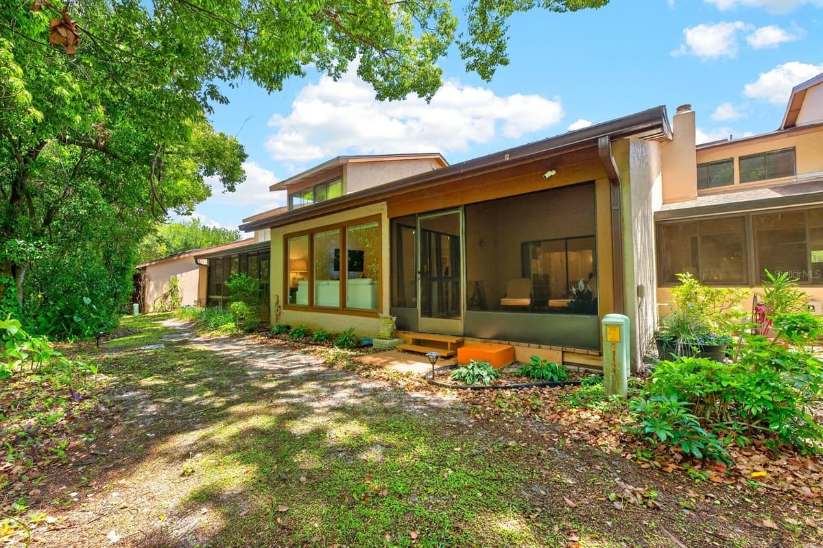 314 SAND TRAP COVE — photo 21 of 25