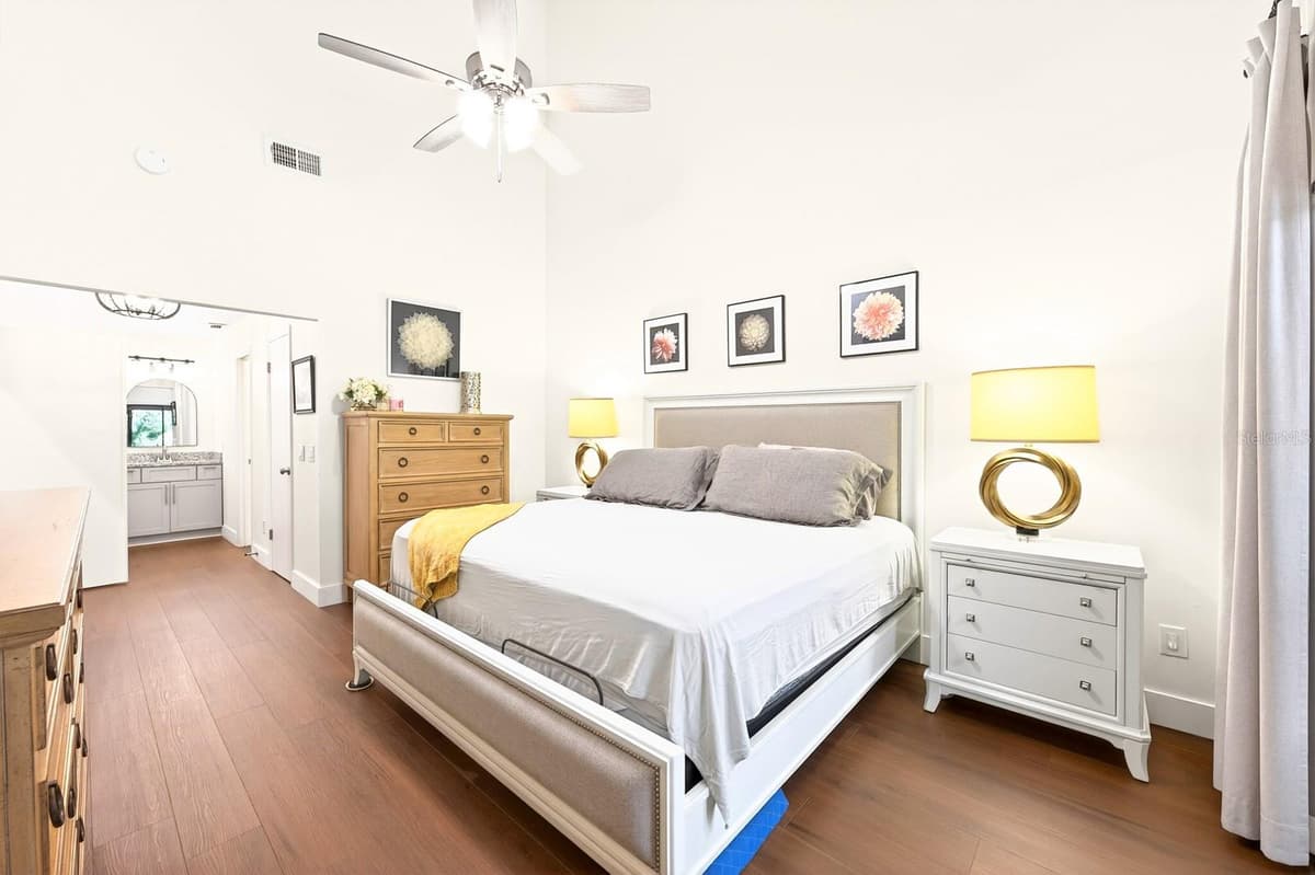 314 SAND TRAP COVE — photo 11 of 25