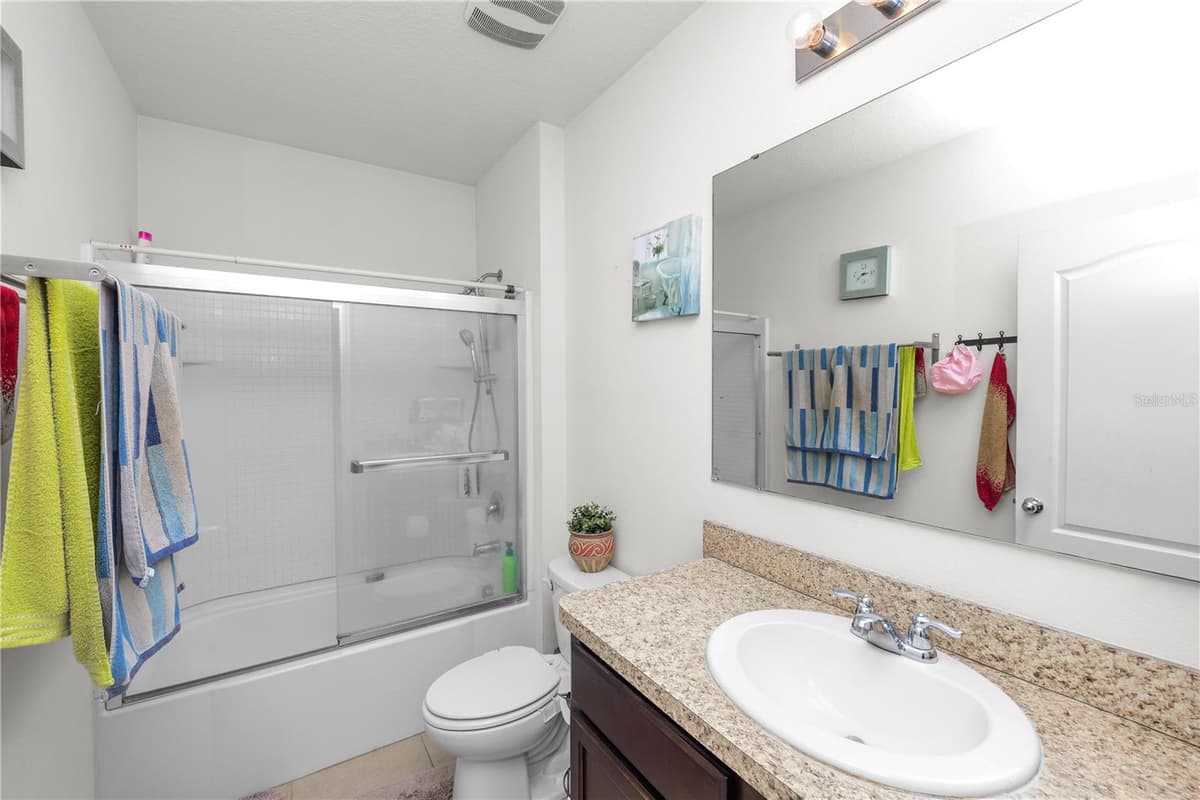 813 SHEEN CIRCLE — photo 11 of 38