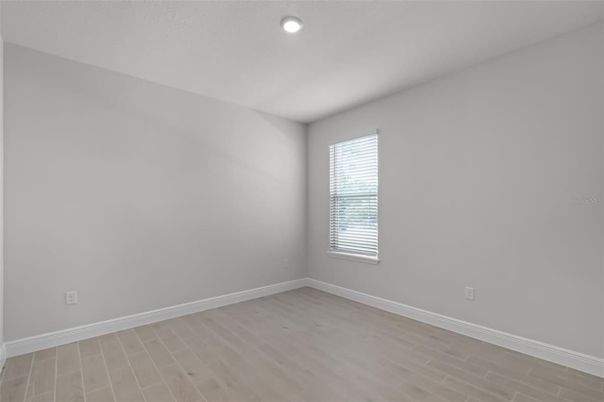 11923 SHINE VIEW LANE — photo 27 of 40