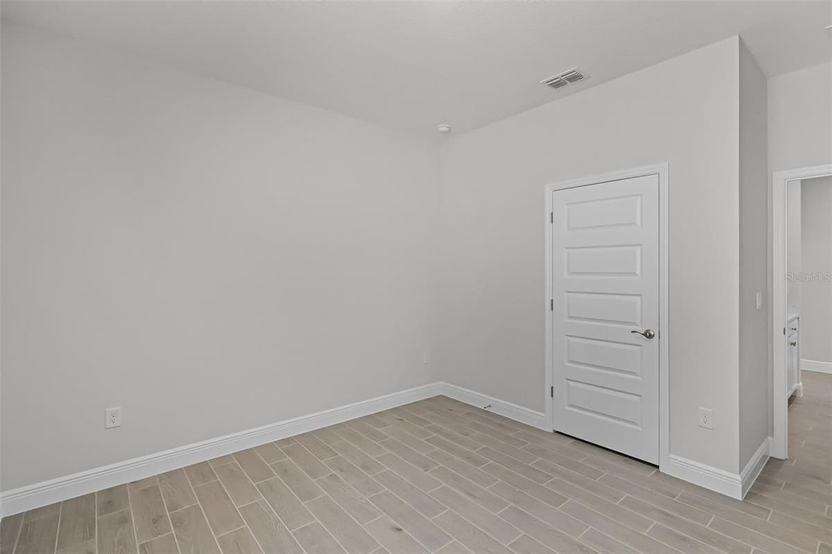 11923 SHINE VIEW LANE — photo 33 of 40