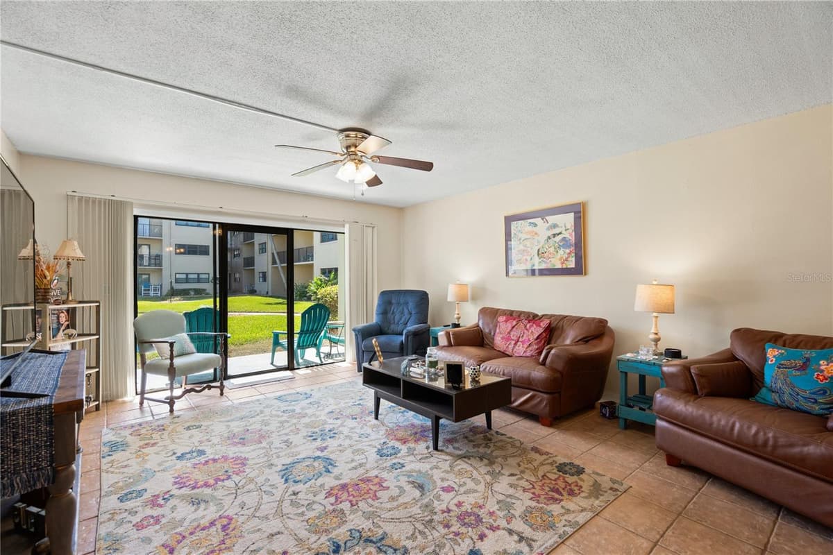 2100 OCEAN SHORE BOULEVARD — photo 7 of 39