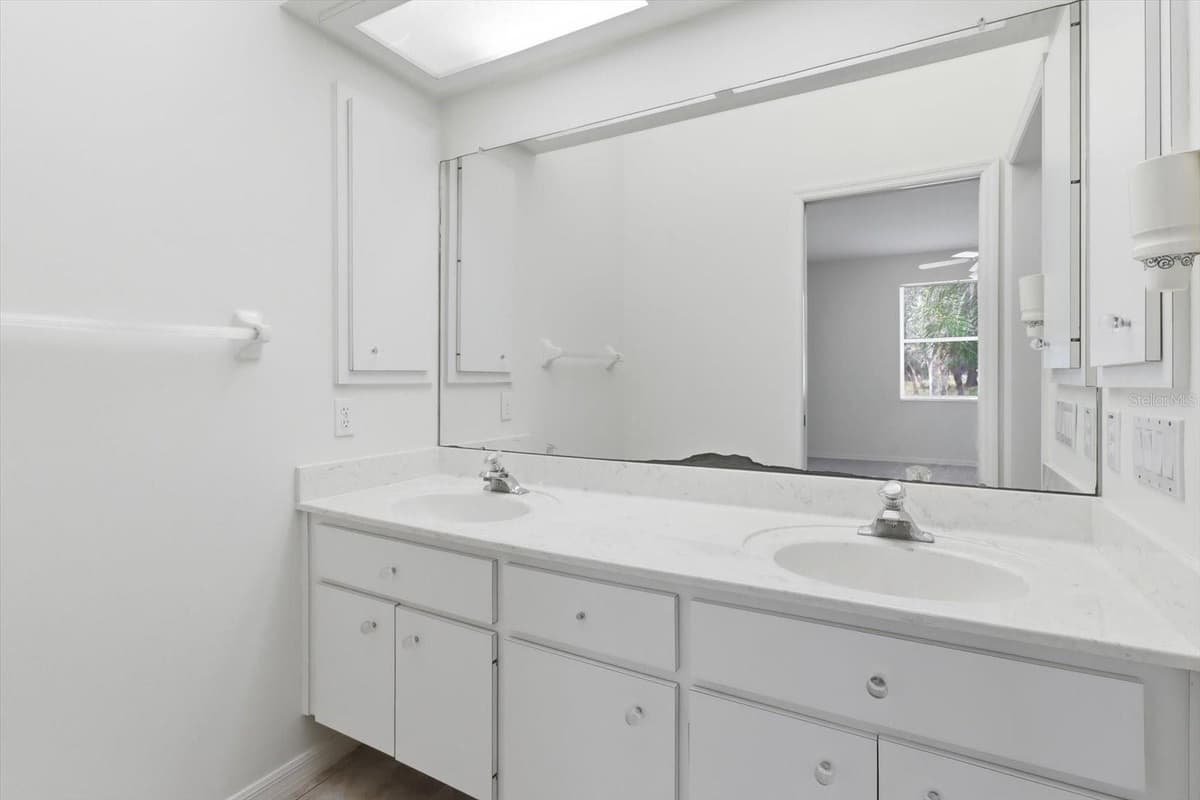 3540 BELGRAVE DRIVE — photo 13 of 33