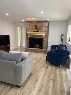 4026 TENITA DRIVE — photo 4 of 11