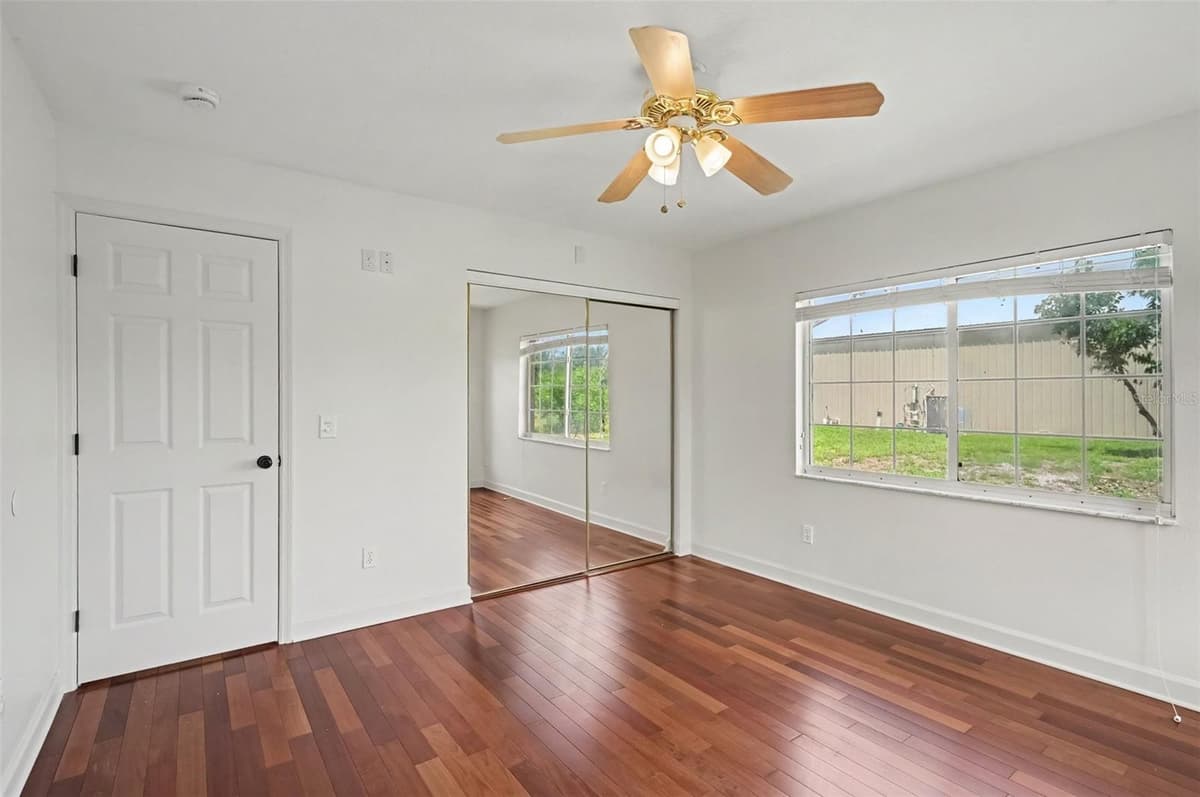 3240 CORAL AVENUE — photo 11 of 33