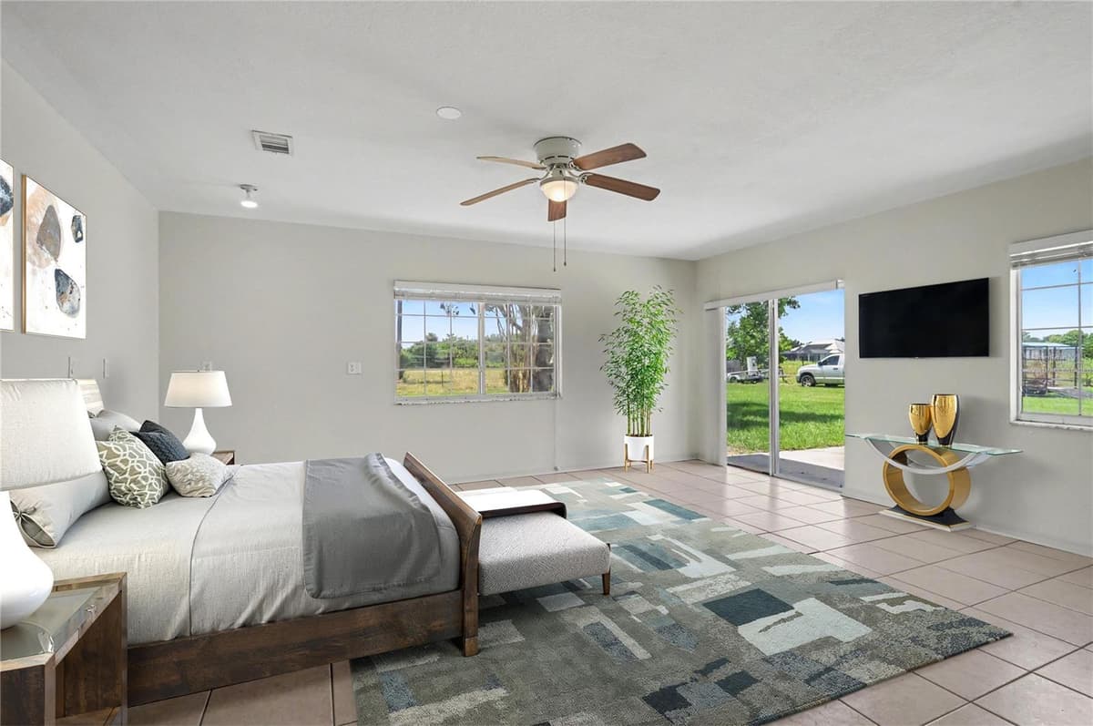 3240 CORAL AVENUE — photo 17 of 33