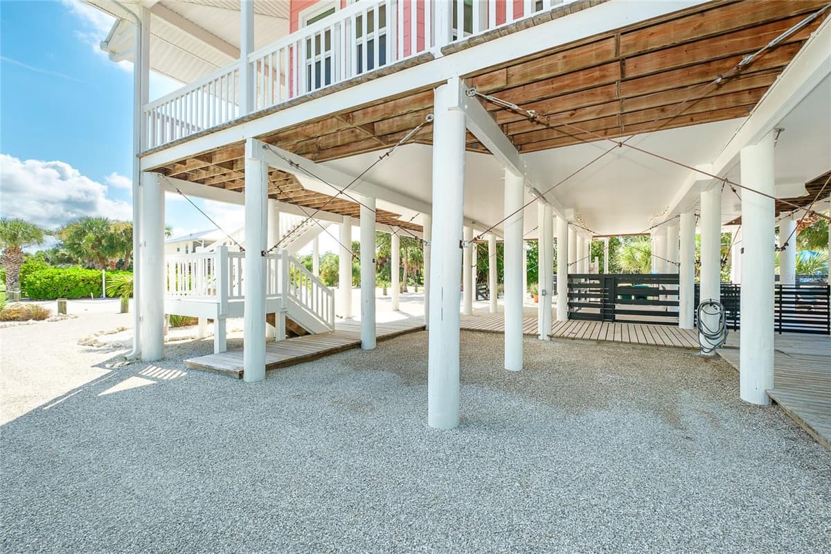 141 GASPARILLA WAY — photo 11 of 38