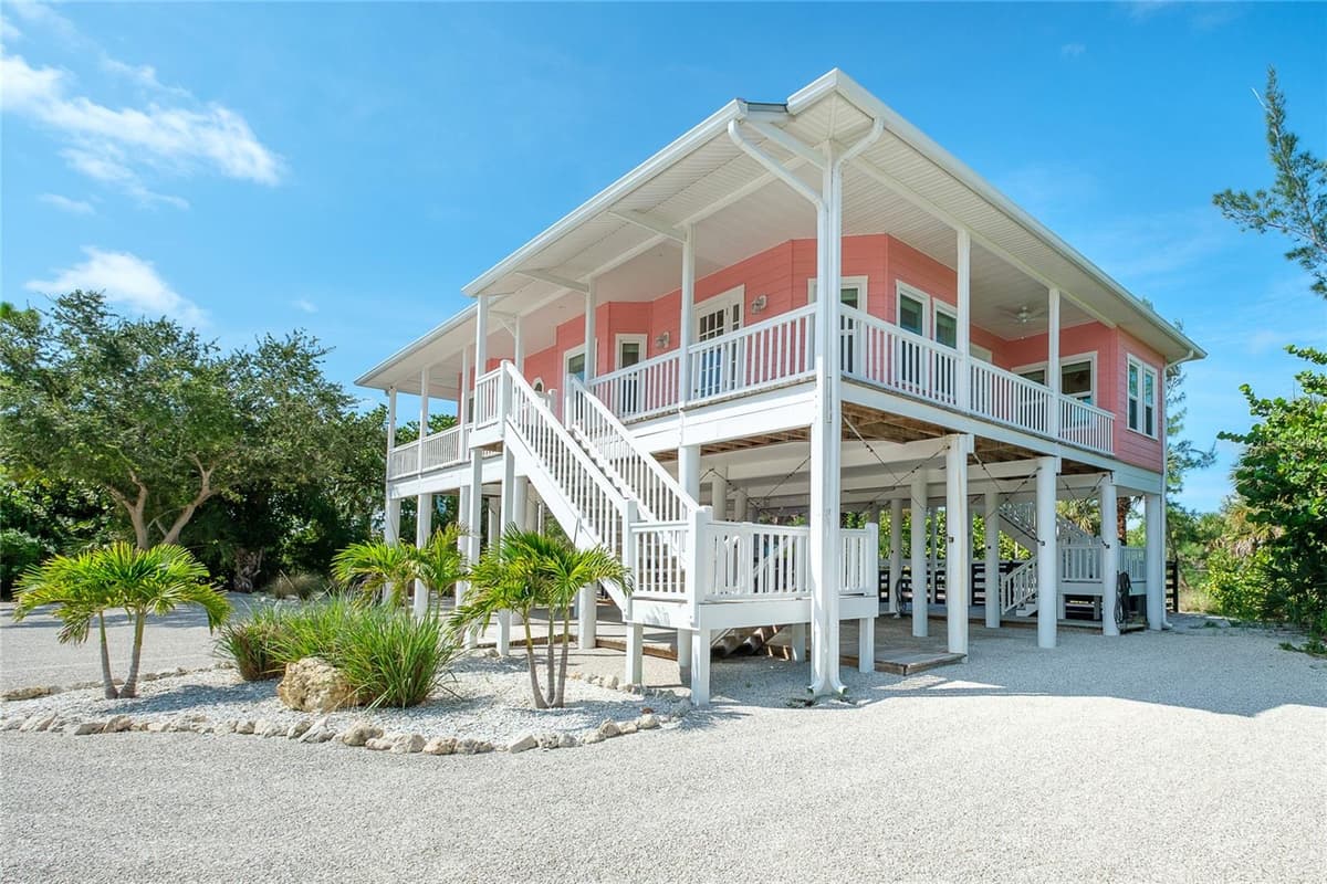 141 GASPARILLA WAY — photo 3 of 38