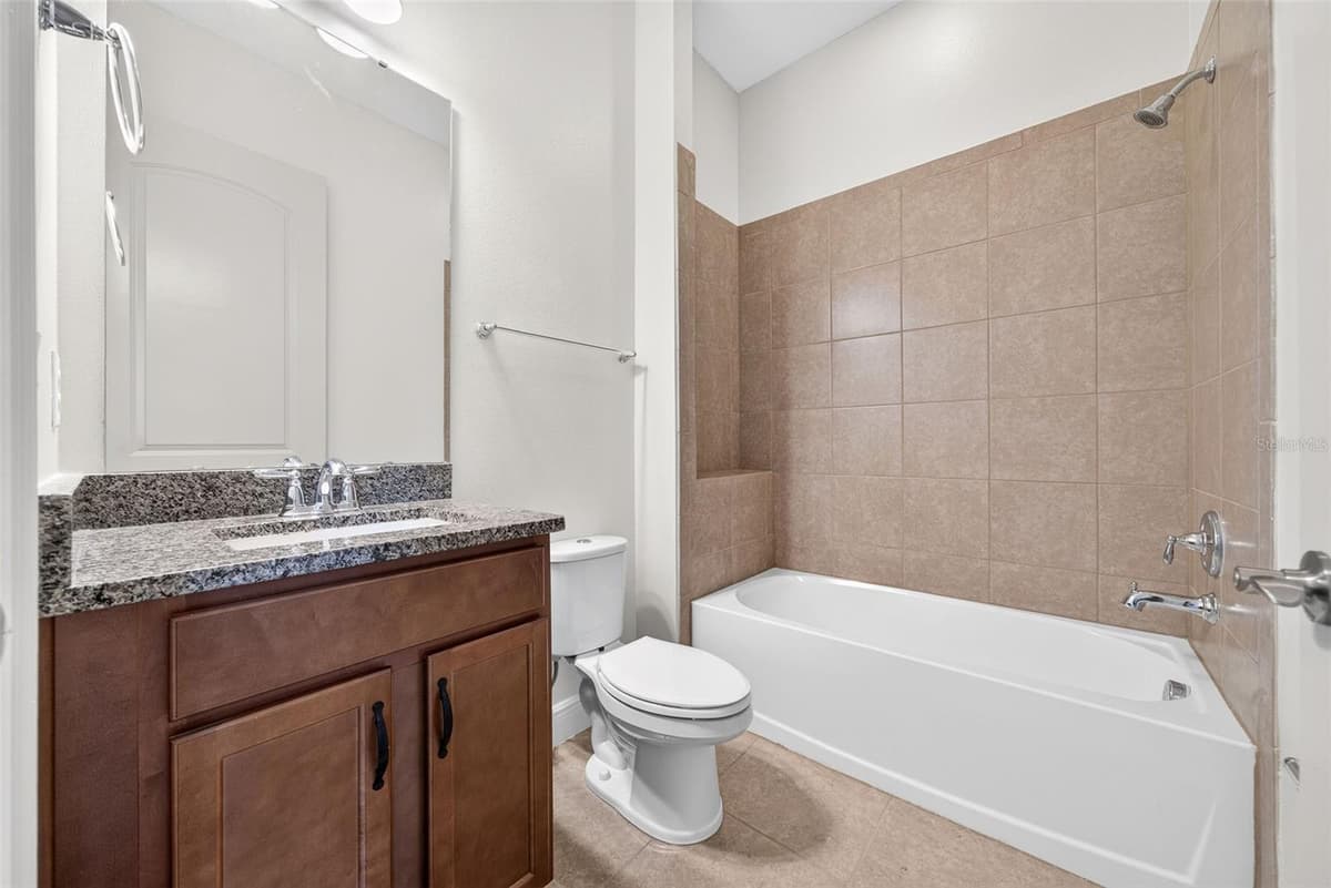 2286 DATURA LOOP — photo 12 of 16
