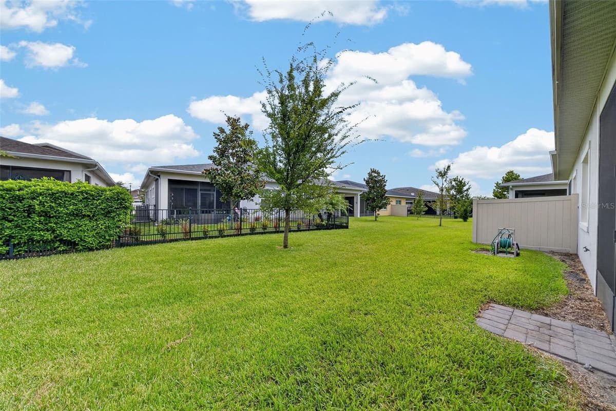 2286 DATURA LOOP — photo 16 of 16