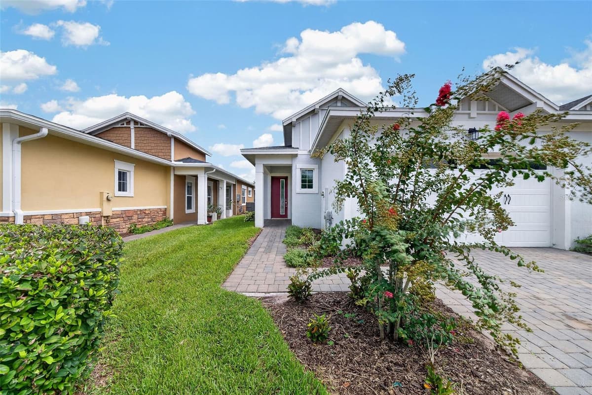 2286 DATURA LOOP — photo 1 of 16