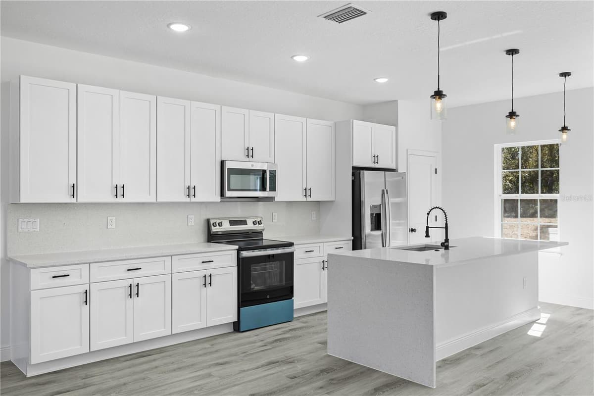 7674 VOYAGER DRIVE — photo 3 of 18