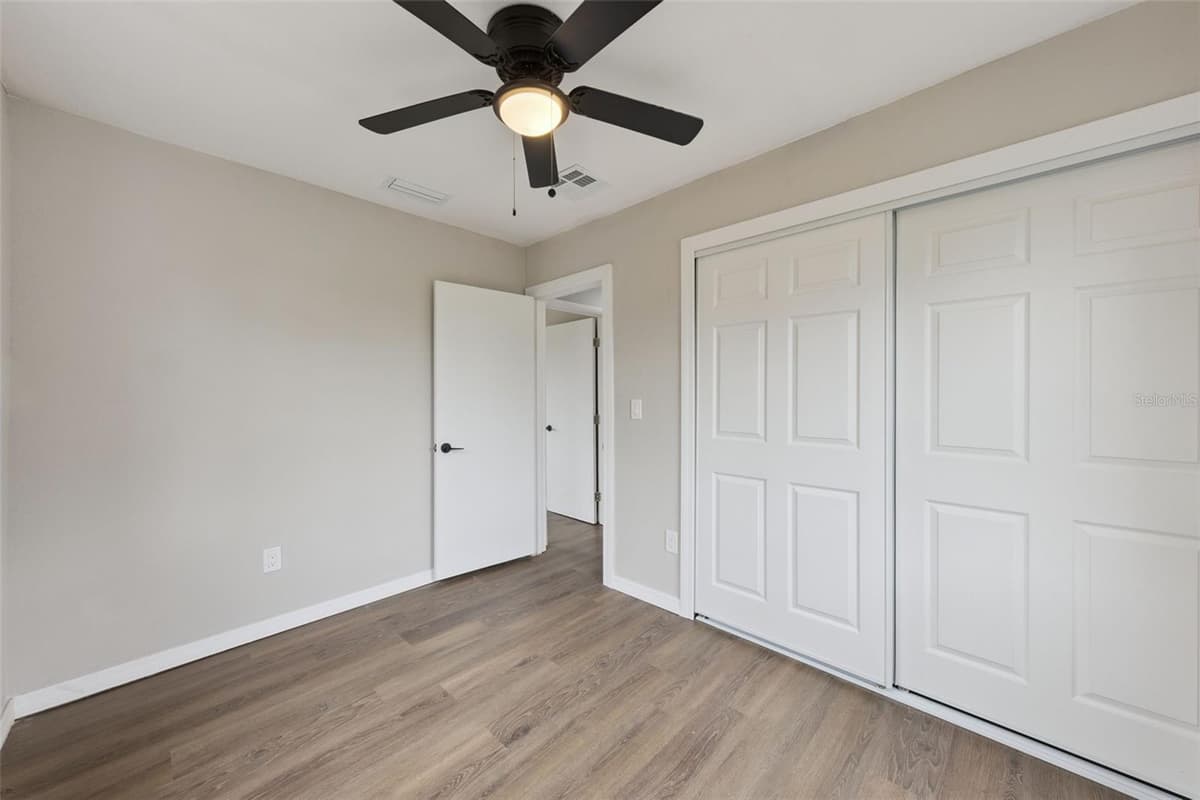 1061 BIANCA DRIVE — photo 14 of 25
