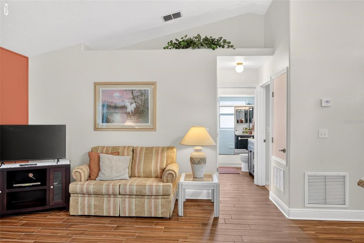 1025 GREEN RIDGE COURT — photo 39 of 69