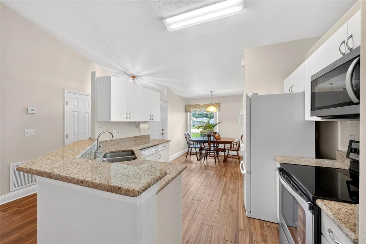 1025 GREEN RIDGE COURT — photo 51 of 69