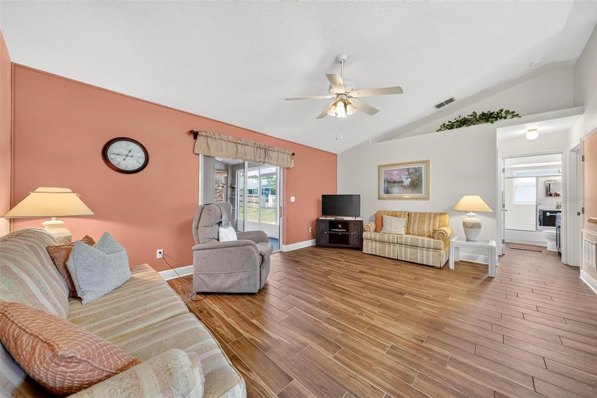 1025 GREEN RIDGE COURT — photo 28 of 69