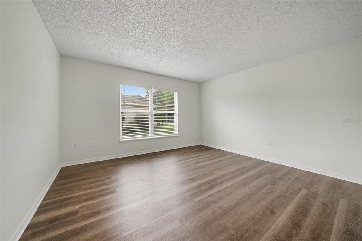 1099 WELCH HILL CIRCLE — photo 6 of 25