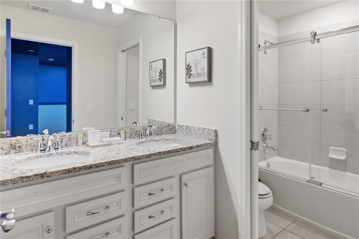 3954 LANA AVENUE — photo 17 of 28