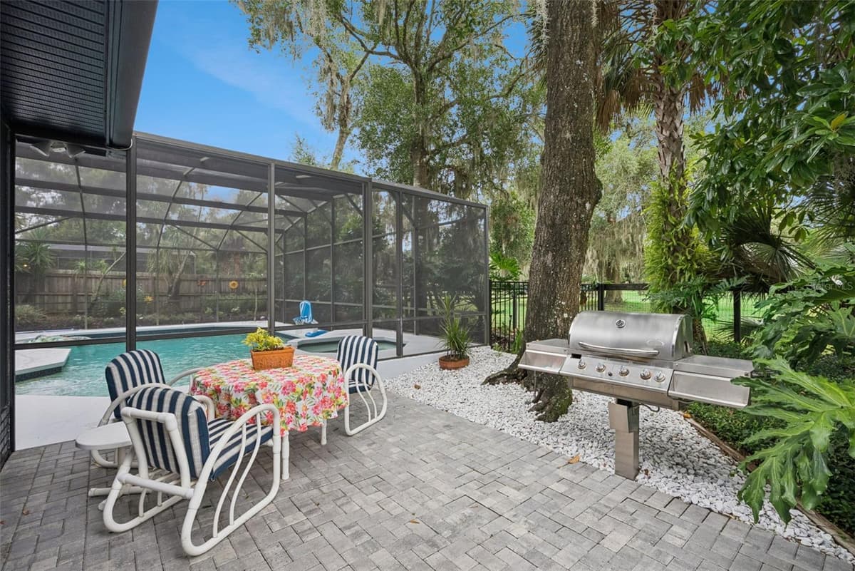 290 MANOR OAKS COURT — photo 40 of 54