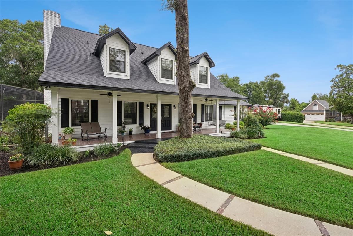 290 MANOR OAKS COURT — photo 47 of 54