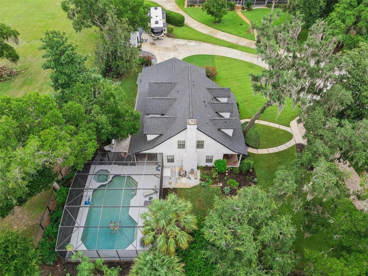 290 MANOR OAKS COURT — photo 49 of 54