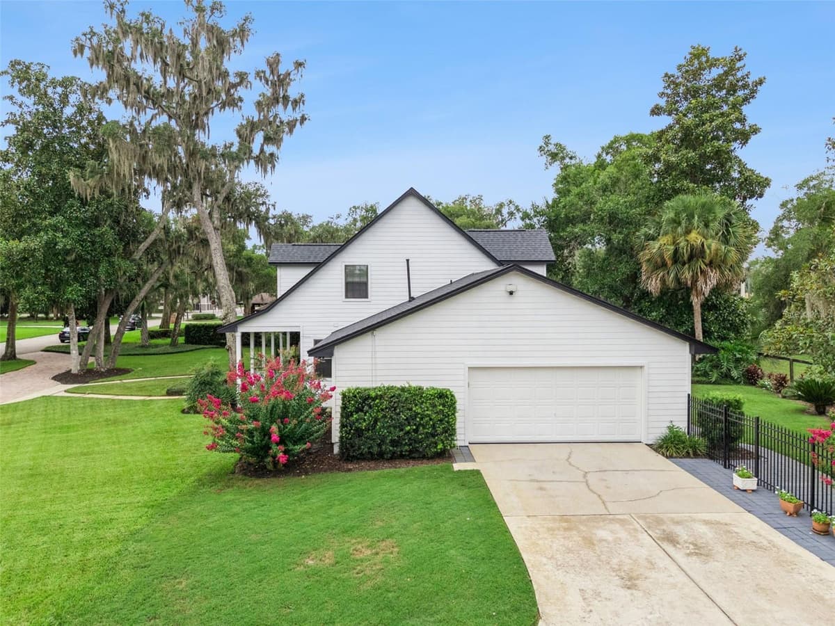 290 MANOR OAKS COURT — photo 46 of 54