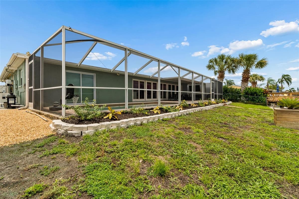 1166 CHANCELLOR DRIVE — photo 75 of 88
