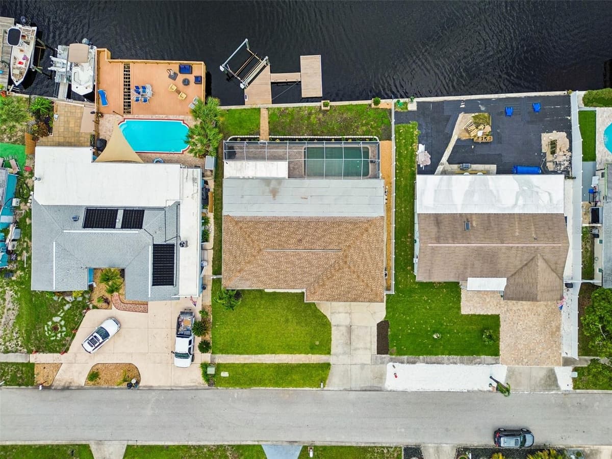 1166 CHANCELLOR DRIVE — photo 84 of 88