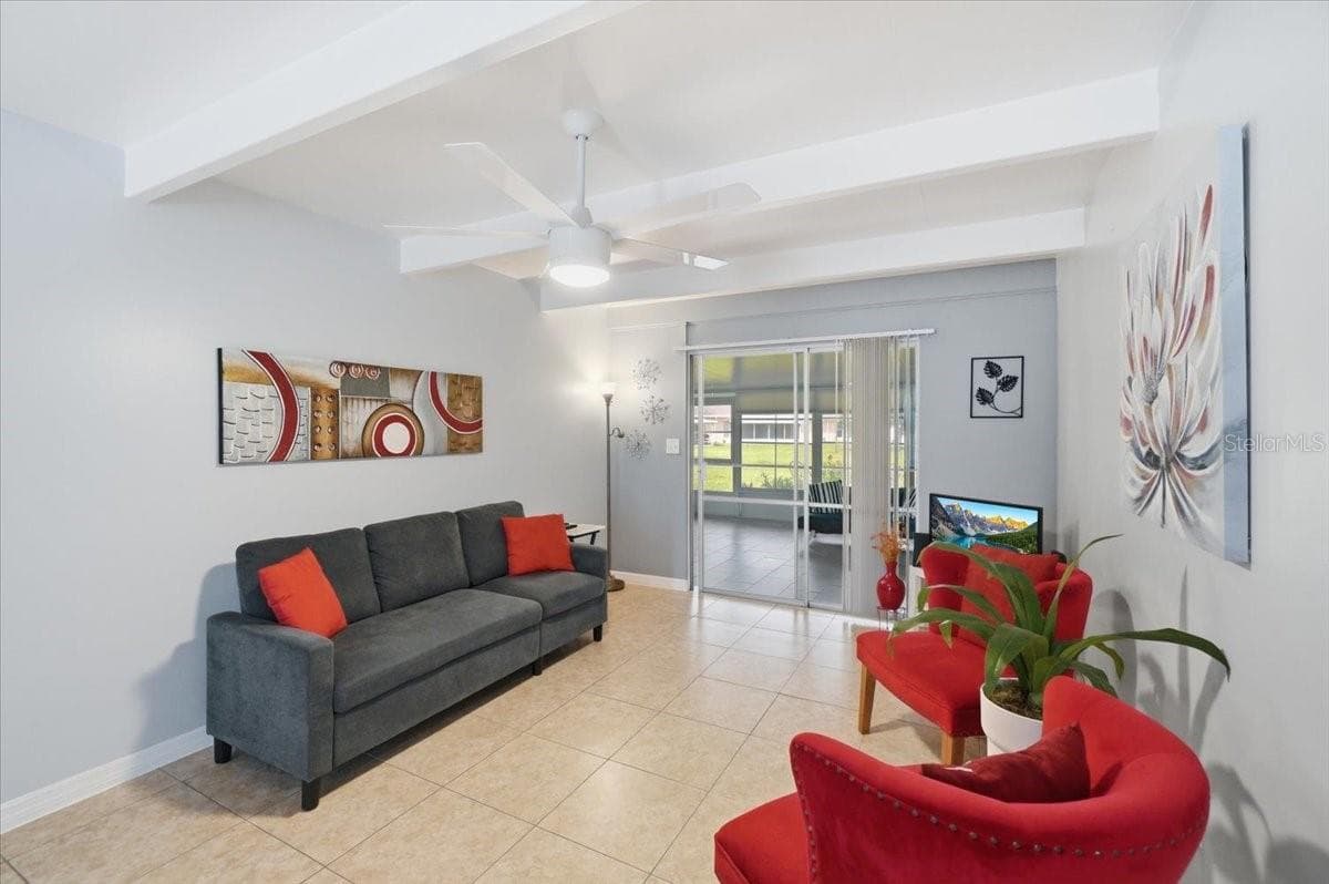2237 CLUB CIRCLE — photo 7 of 44